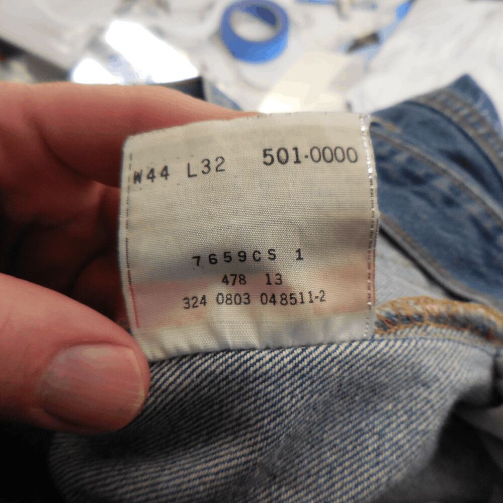 Vintage Levis 501XX Y2K Mens 41x29 Straight Leg Button Fly Classic American Jean - Picture 8 of 9